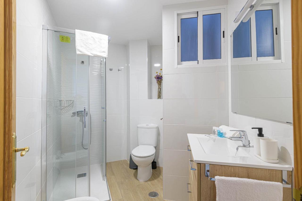 Wintowinrentals Ubicacion Fabulosa, Completo Apartamento Con Parking En El Soho De Málaga Exteriör bild