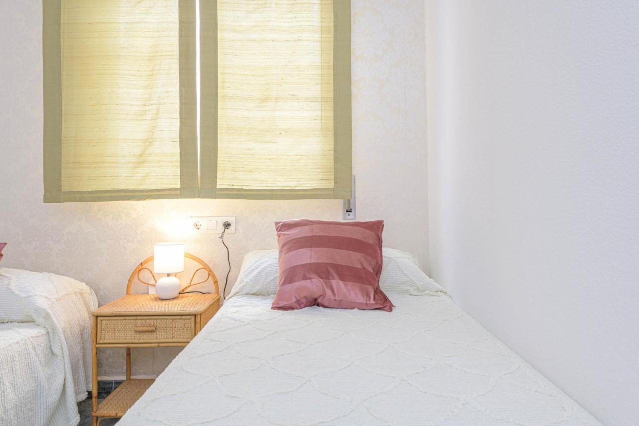 Wintowinrentals Ubicacion Fabulosa, Completo Apartamento Con Parking En El Soho De Málaga Exteriör bild