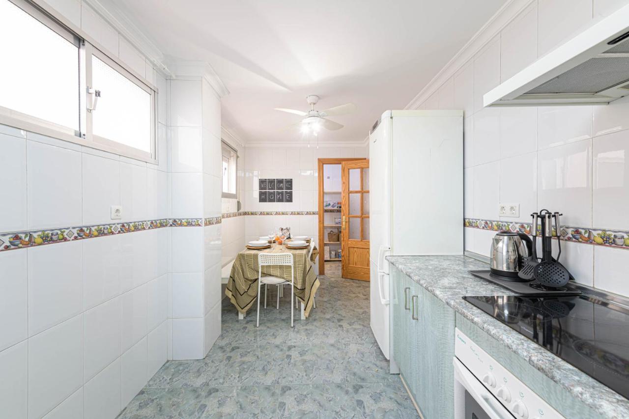Wintowinrentals Ubicacion Fabulosa, Completo Apartamento Con Parking En El Soho De Málaga Exteriör bild