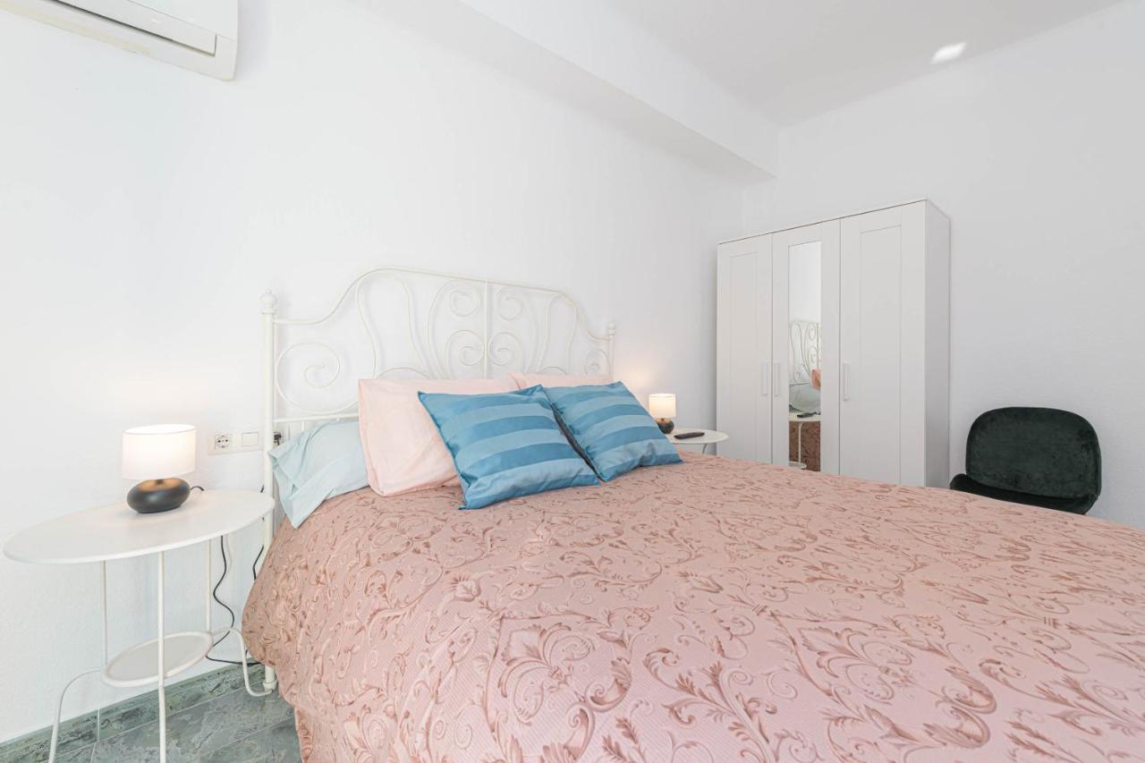Wintowinrentals Ubicacion Fabulosa, Completo Apartamento Con Parking En El Soho De Málaga Exteriör bild